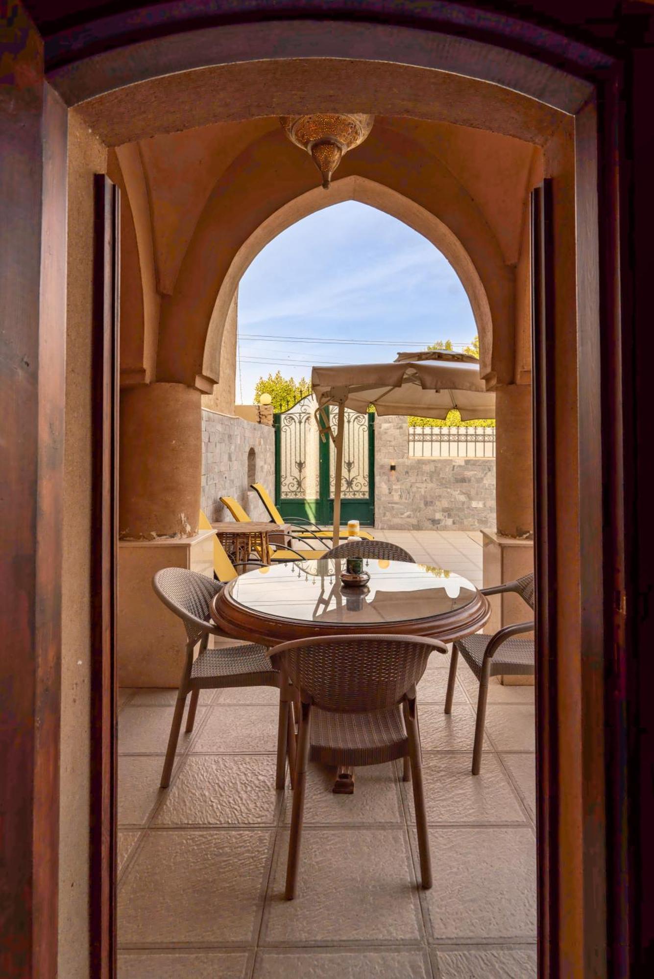 Villa Nur Luxor Luaran gambar